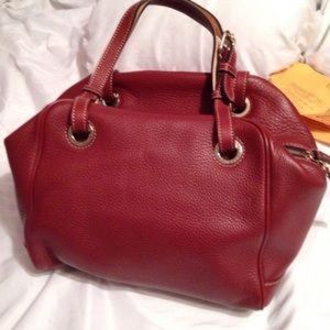 TAKING OFFERS- Dooney & Bourke Top Handle Satchel